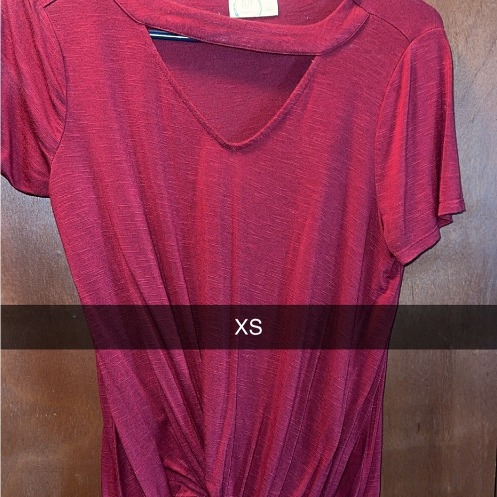 Women's Red Knot Front Top